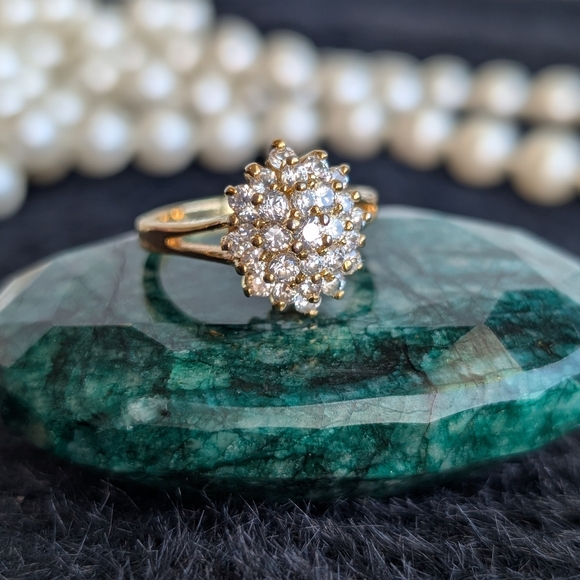 Vintage Cluster Gold Tone Cocktail Ring 7.75 - Picture 5 of 12